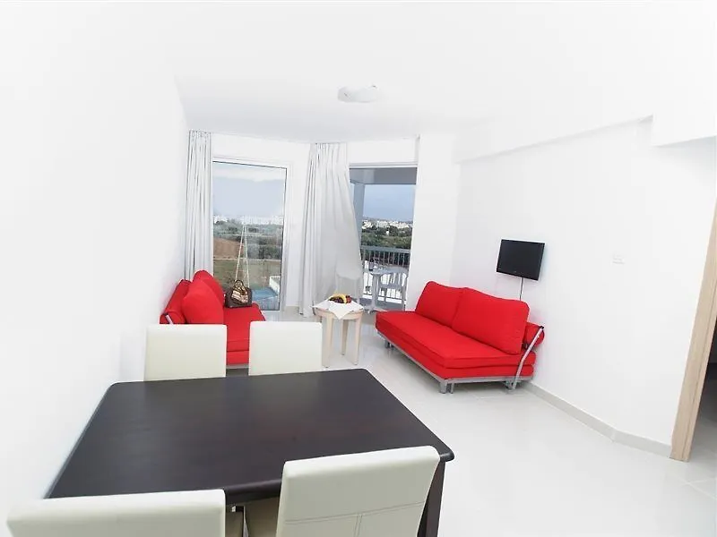 Meandros Apts Pernera 0*,  Кипр